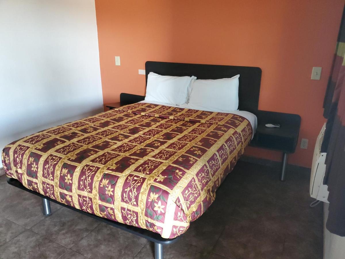 High Desert Inn Hesperia Kültér fotó