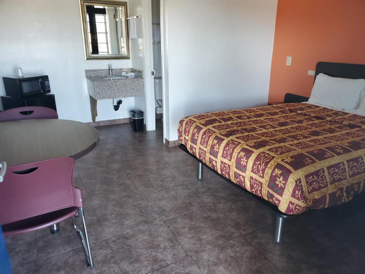 High Desert Inn Hesperia Kültér fotó